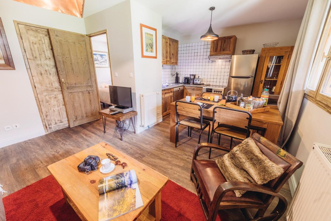 Chalet La Perle De L'Oisans - Appartements D'Exception Vaujany Exterior photo